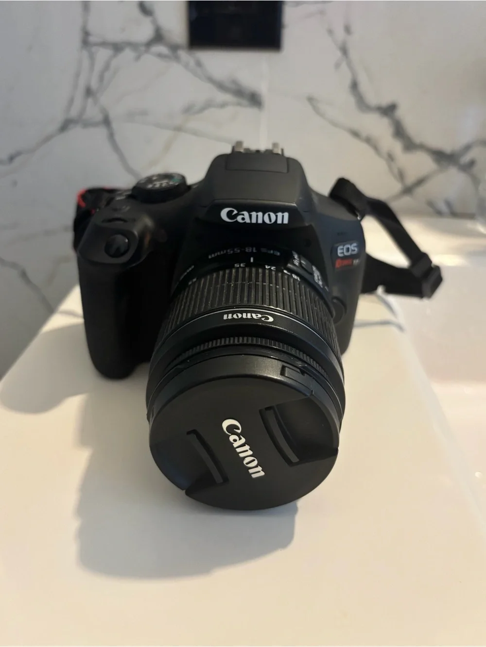 Canon EOS Rebel T7 DSLR Camera EF-S 18-55mm f/3.5-5.6 IS I|